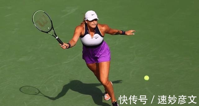 保队员们拥 保队员们拥